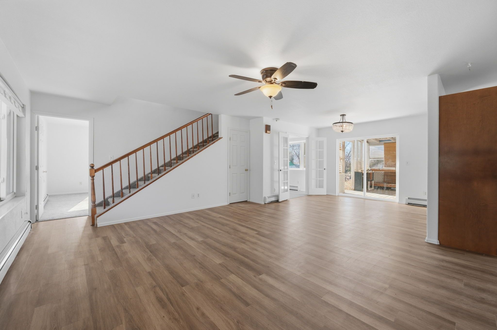 747 D St — photo 2