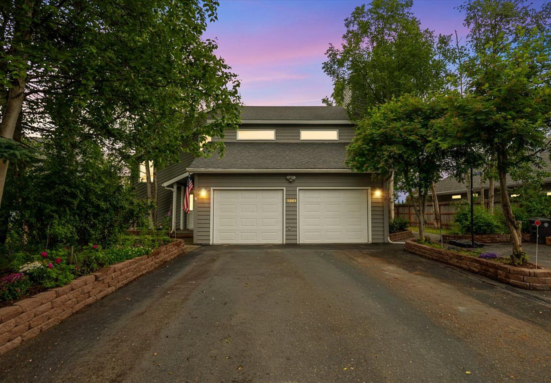 2261 Belmont Drive - photo 1