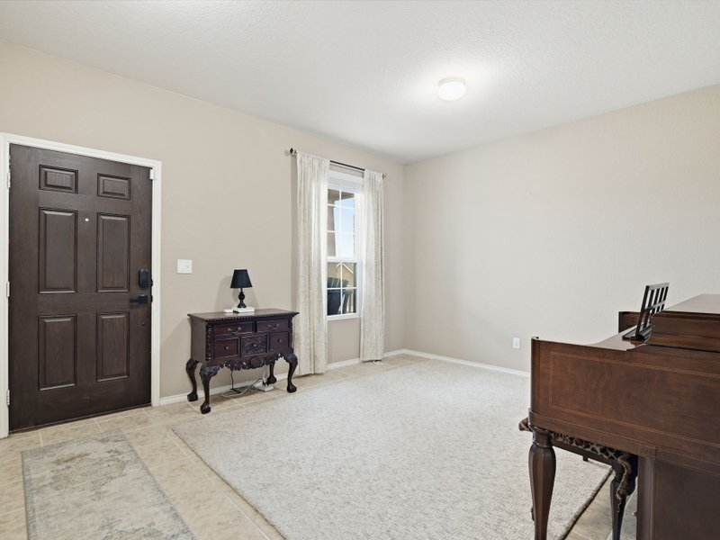 1450 Kedros — photo 4