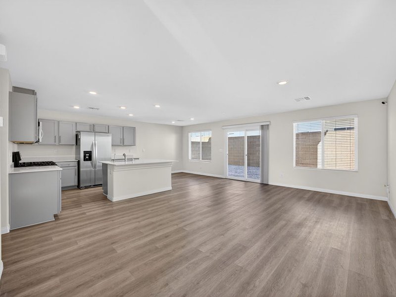 798 Calm Crystal Court — photo 3