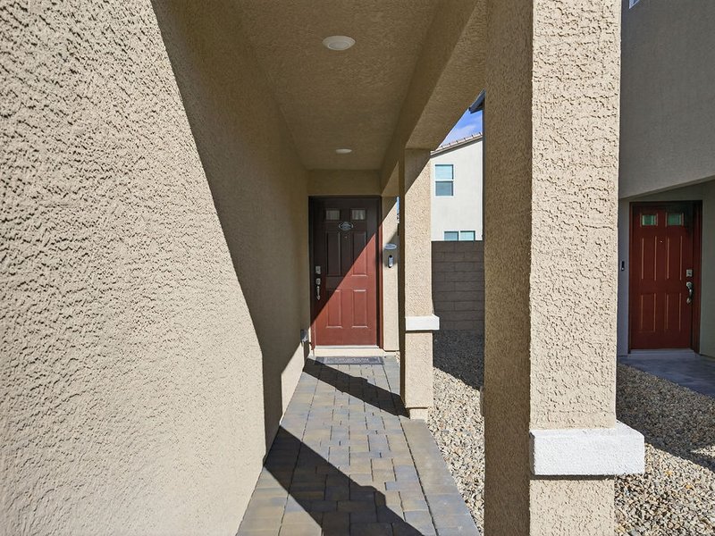 798 Calm Crystal Court — photo 2