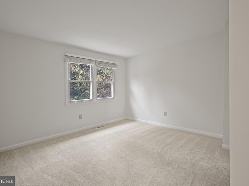 332 Charred Oak Court — photo 3