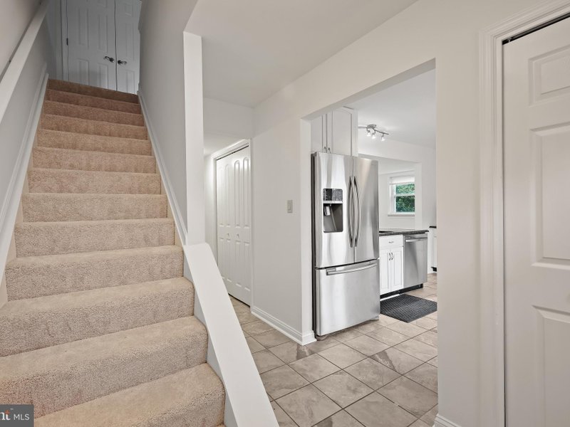 332 Charred Oak Court — photo 6